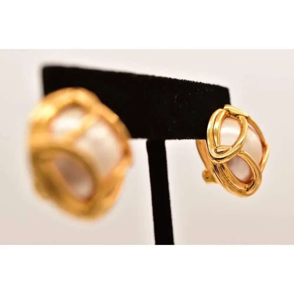 Joan Rivers Vintage Pearl Clip Earrings White Gold Tone Round Signed 1980s BinBF
